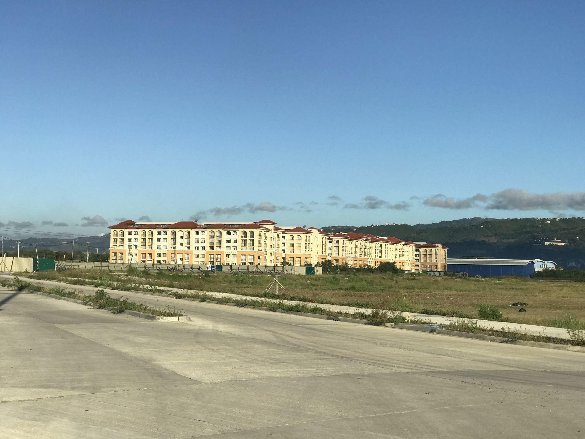 San Remo Oasis Serviced Apartments Себу Экстерьер фото